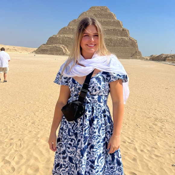 Meet your Posher, Clairee - Picture 1 of 1